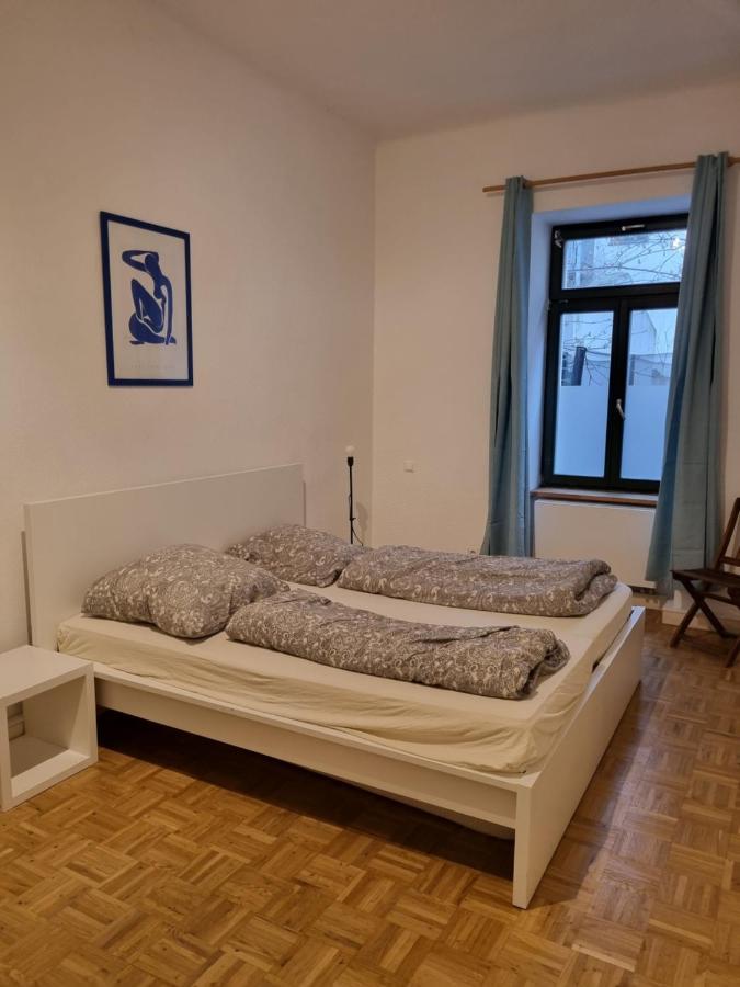 Apartment Center